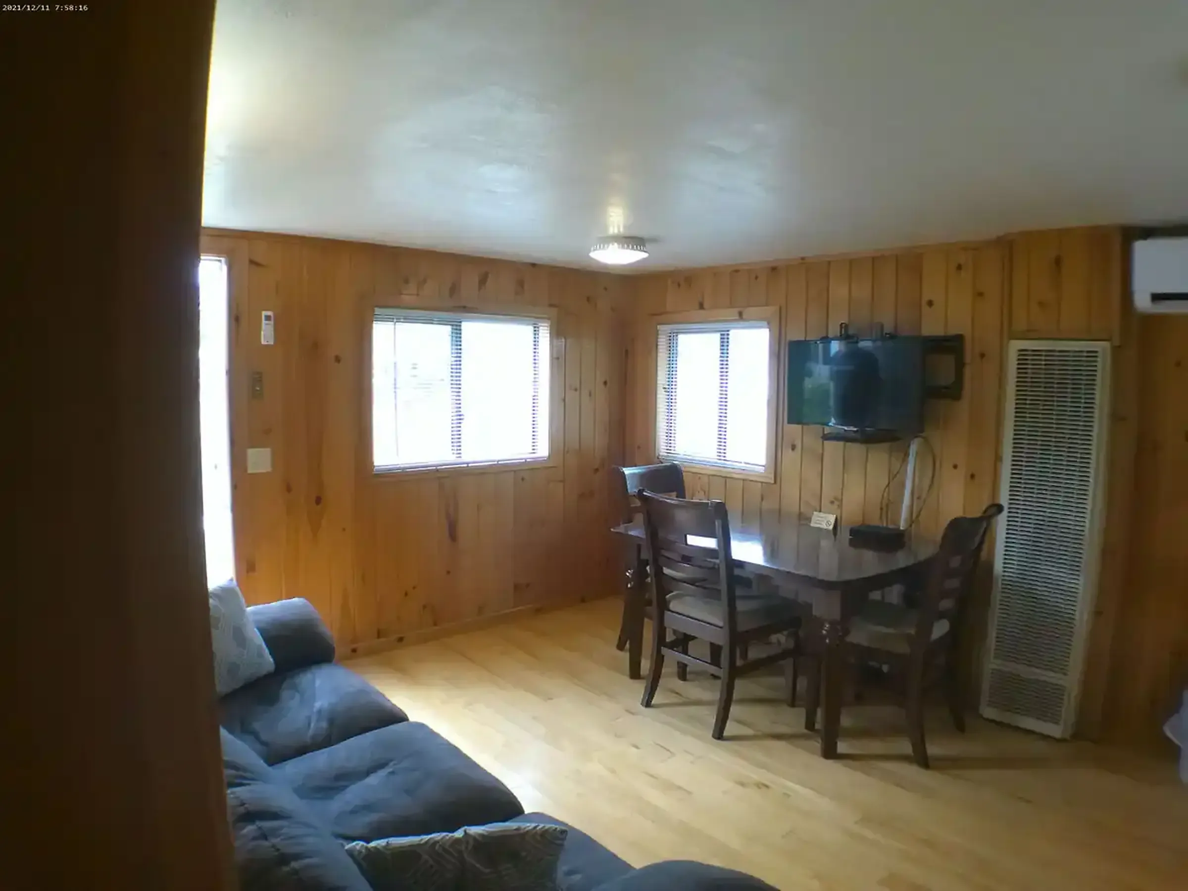 Cottage bedroom